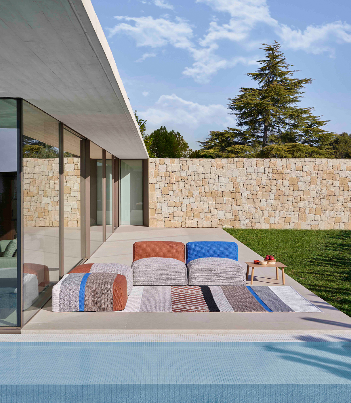 Alfombras. Mangas Outdoor. GAN