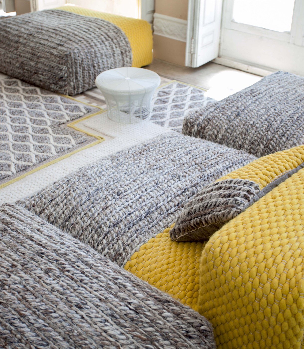 Alfombras. Mangas Space. GAN