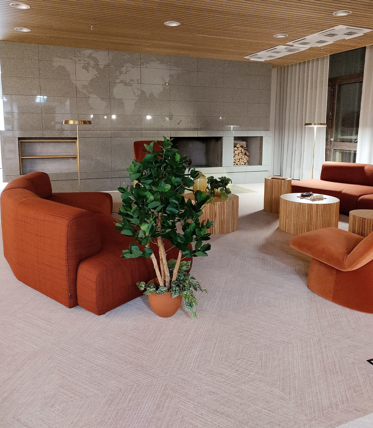 Moqueta modular. Garnet. 2tec2