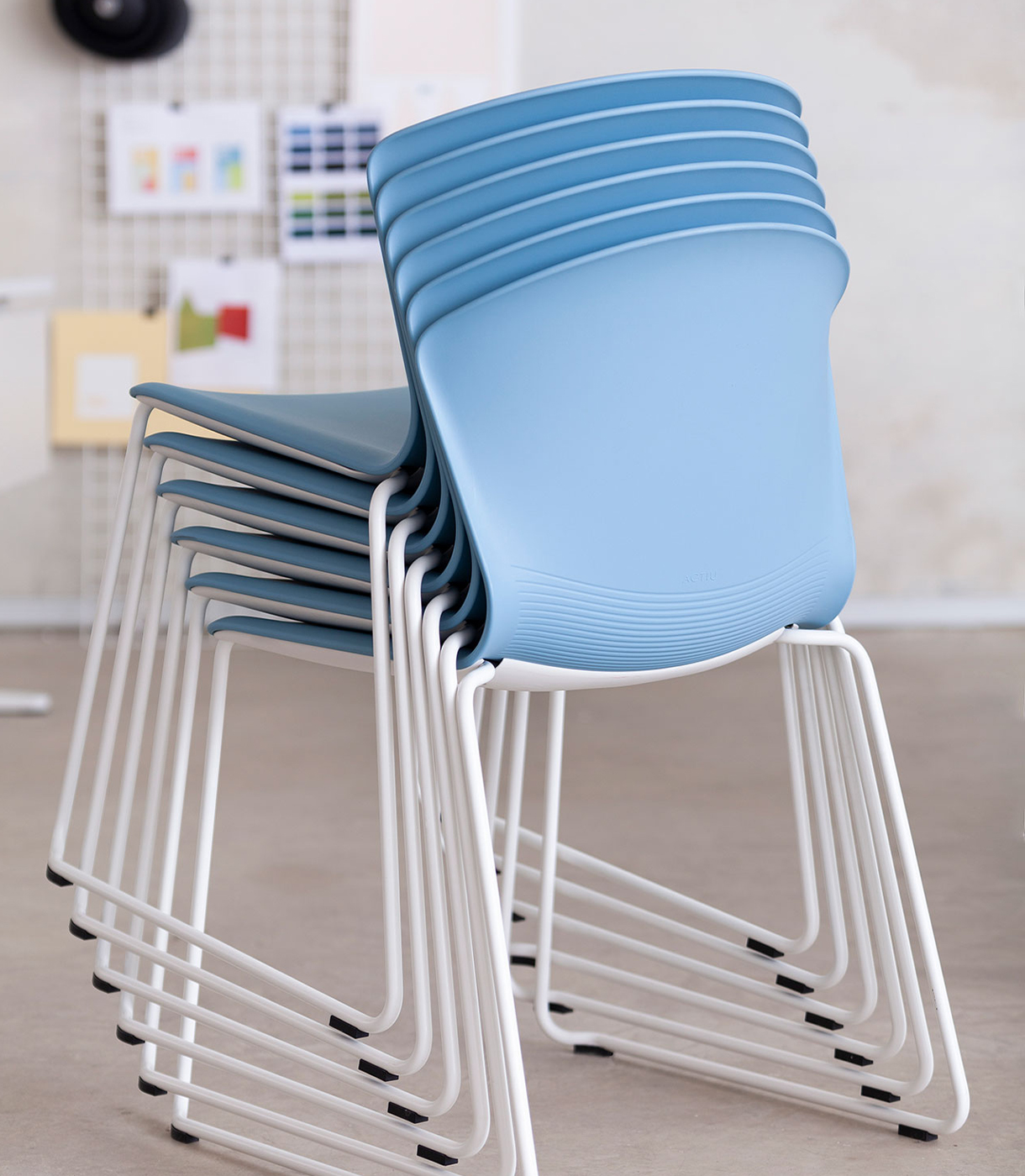 Cadires de col·lectivitats. Whass. Actiu