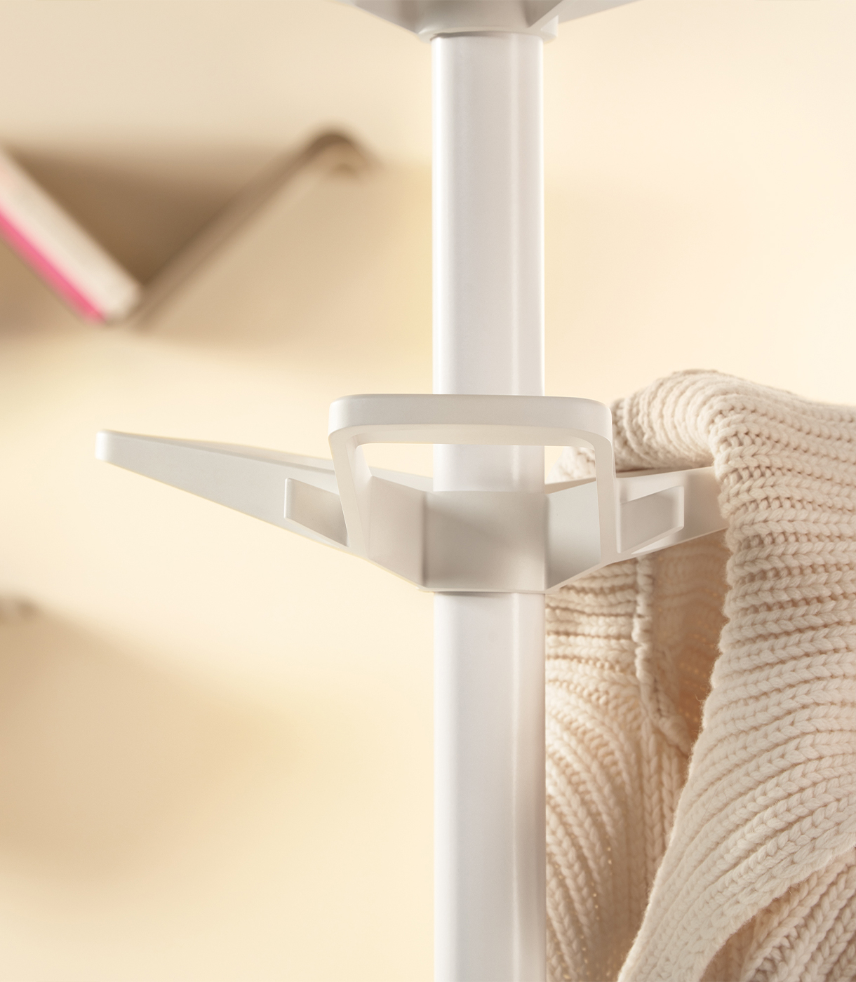 Colgadores y percheros. Napoli. Made Design