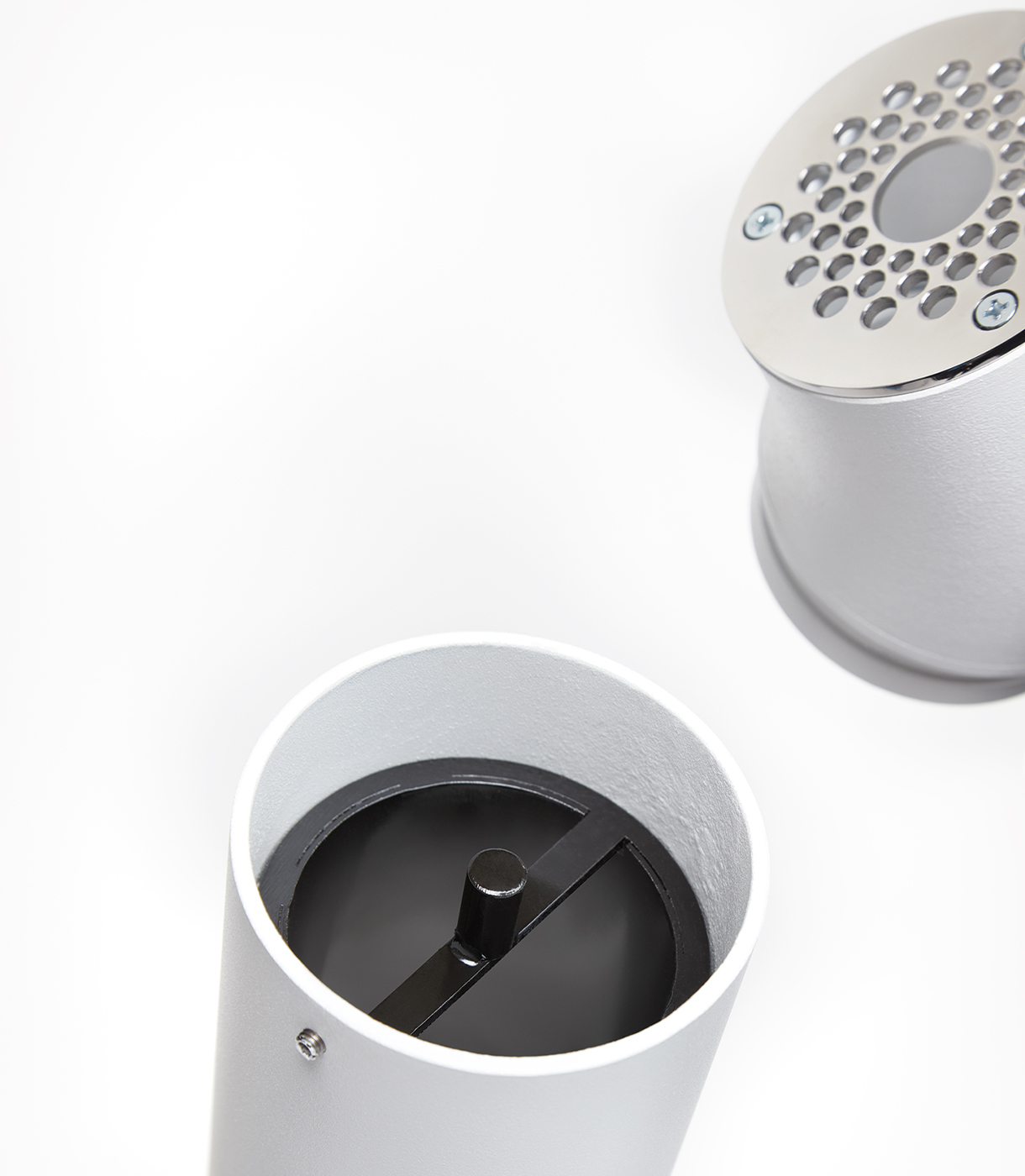 Ceniceros. Laax. Made Design